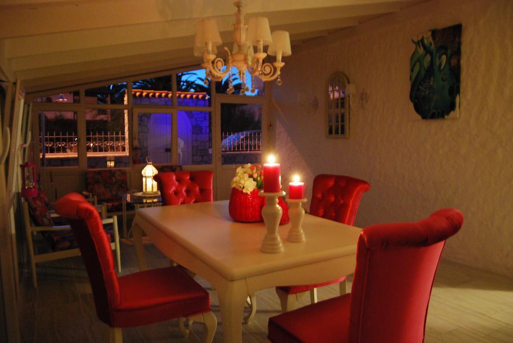 Duruhan Hotel Alacatı Bagian luar foto
