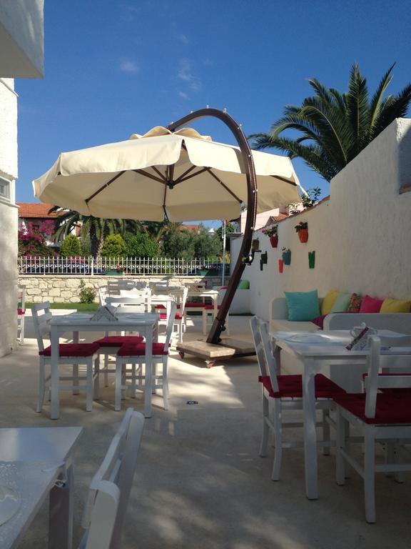 Duruhan Hotel Alacatı Bagian luar foto